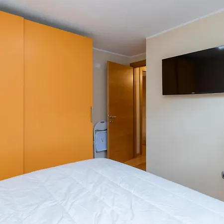 New Two-room Near The Slopes -